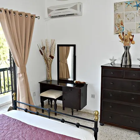 House 5 Margarita Gardens Σπίτι διακοπών *