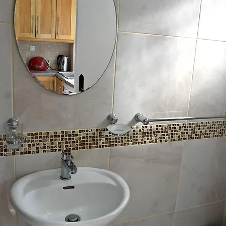 Tatil Evi House 5 Margarita Gardens